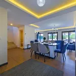Melek Villa